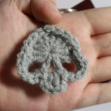 Load image into Gallery viewer, Battle Chains Crochet Skull Keychain