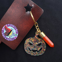 Load image into Gallery viewer, Carved Sparkle Pumpkin Halloween Keychain