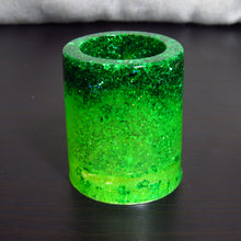 Load image into Gallery viewer, Green Star Glitter Shot Glassđ