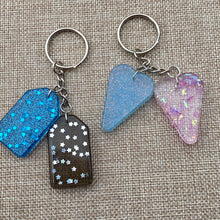 Load image into Gallery viewer, Double Resin Piece Keychains💙