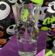 Load image into Gallery viewer, Large Skull Earings💀✨