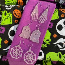 Load image into Gallery viewer, Glow in the Dark Earrings👻