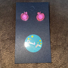 Load image into Gallery viewer, Assorted Pink Glitter Stud Earrings💗