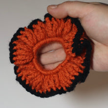 Load image into Gallery viewer, Witches Pumpkin Crochet Scrunchie
