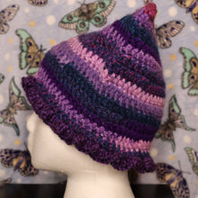Load image into Gallery viewer, Grape Juice Frilly Cat Hat
