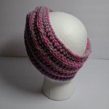 Load image into Gallery viewer, Pink Glitter Gradient Crochet Twist Headband
