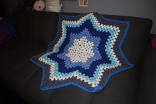 Load image into Gallery viewer, Blue Horizons 8 Point Star Crochet Blanket
