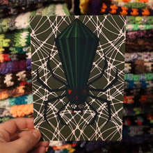 Load image into Gallery viewer, Emerald Spider 5x7 Art Print
