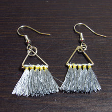 Load image into Gallery viewer, Triangle Tassel Earring△
