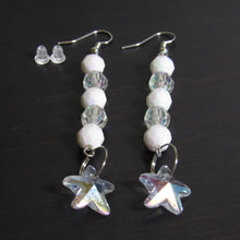 Load image into Gallery viewer, Iridescent Star Earrings⭐️
