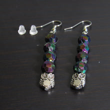 Load image into Gallery viewer, Dark Holo Owl Earrings🖤
