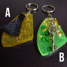 Load image into Gallery viewer, Resin Charm Keychain⚡️
