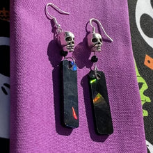 Load and play video in Gallery viewer, Holo Drop Skull Earrings💀🌈
