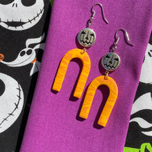 Load image into Gallery viewer, Pumpkin Arch Earrings🎃
