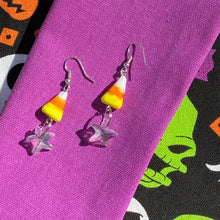 Load image into Gallery viewer, Candy Corn Star Earrings⭐️
