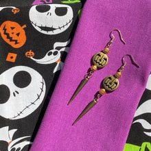 Load image into Gallery viewer, Gold Pumpkin Spike Earrings🎃
