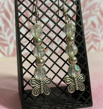 Load image into Gallery viewer, Elegant Butterfly Earrings
