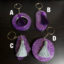 Load image into Gallery viewer, Assorted Purple Glitter Keychains💜
