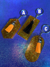 Load image into Gallery viewer, Assorted Orange Glitter Keychains🧡
